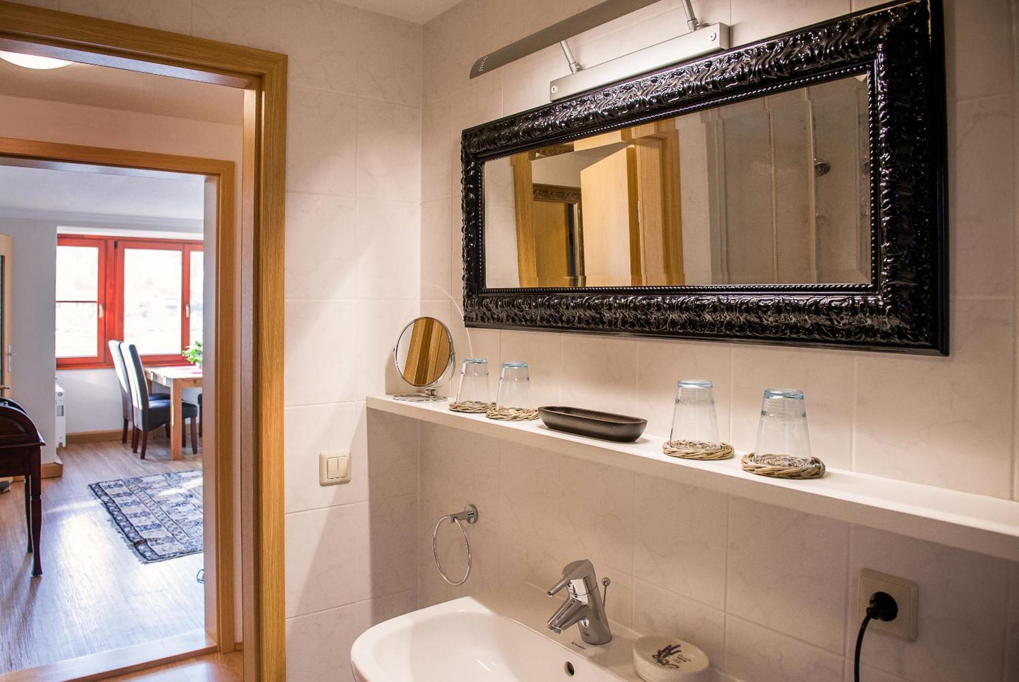 Ferienwohnungen Alte Destillerie Rathen Habitación foto